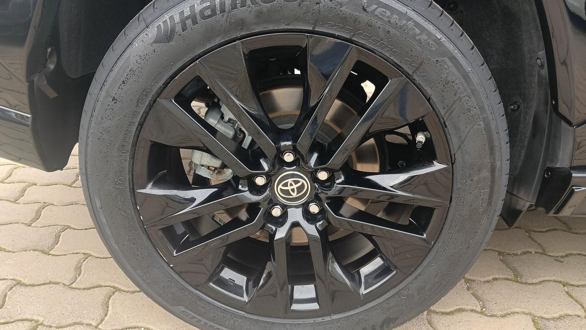 Toyota RAV 4 2.5 HV (218CV) E-CVT 2WD Black Edition